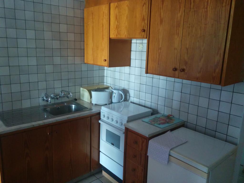 Andries Apartments Paphos Chambre photo
